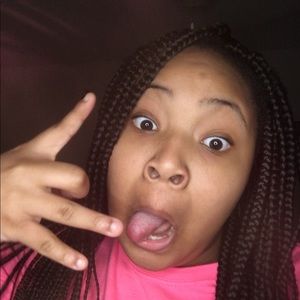 Meet your Posher, Janaddia